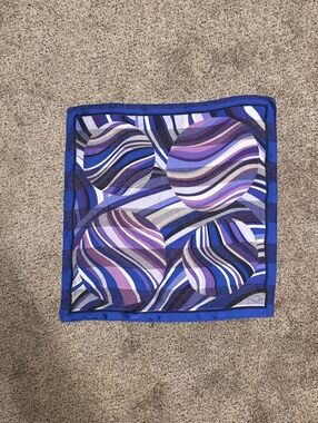 Vintage Oscar de la Renta Silk Scarf – Square, Collectible, Minor Flaws